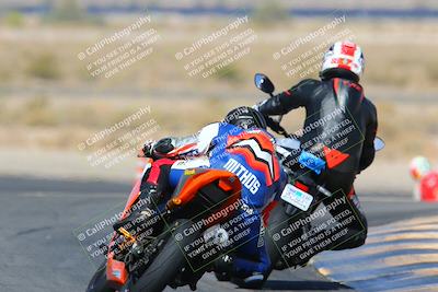 media/Apr-10-2022-SoCal Trackdays (Sun) [[f104b12566]]/Turn 11 Backside (945am)/